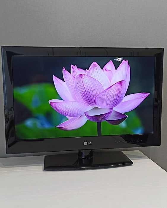 Телевизор 26'' дюймов LG LED HDMI, VGA, SCART и др. входы телевізор 26