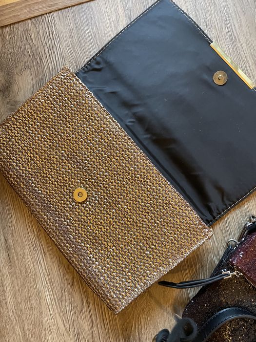 Malinhas, clutch ou pochetes