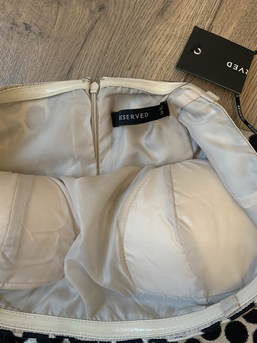 Sukienka elegancka nowa Reserved M nowa cena
