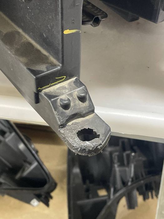 Фара права Tiguan LED 2021 2022 2023 5NL941036A