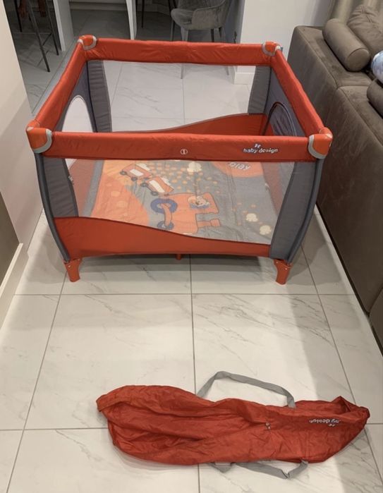 Дитячий великий манеж Baby Design Play з м'яким матрациком та чехлом.Італія новий стан