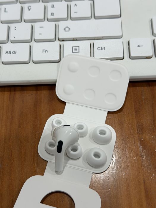 Lado ESQUERDO airpods pro 2nd geração