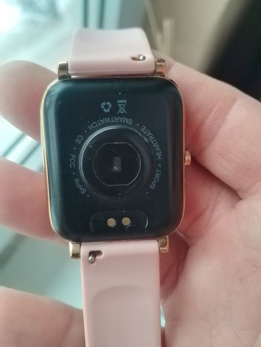 Смарт годиник,   CE  FCC ROHS 320х 400  пікселив