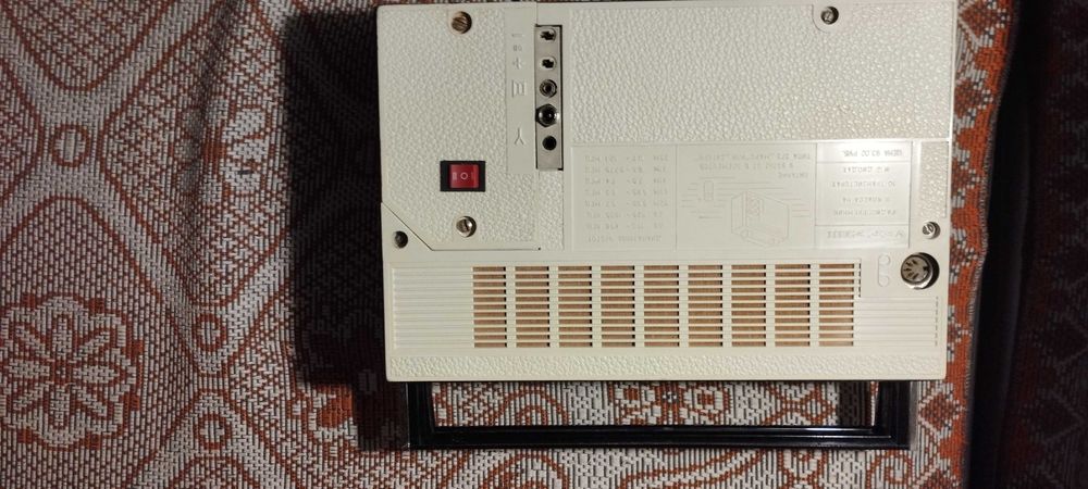 Радіоприймач ВЕФ 201 (VEF 201)