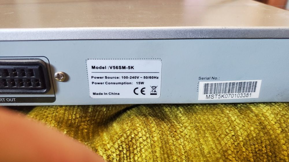 видеомагнитофон Samsung SVR-400 + DVD проигрыватель +USB  с RCA перех