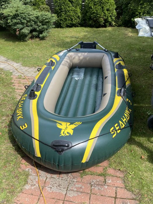 Ponton dmuchany Intex Seahawk 3 z silnikiem spalinowym