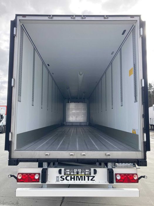 Wynajem naczepy chłodni Schmitz Doppelstock z Thermo King SLXi 300 50