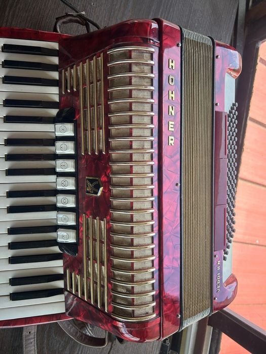 Acordeão Hohner Verdi II N