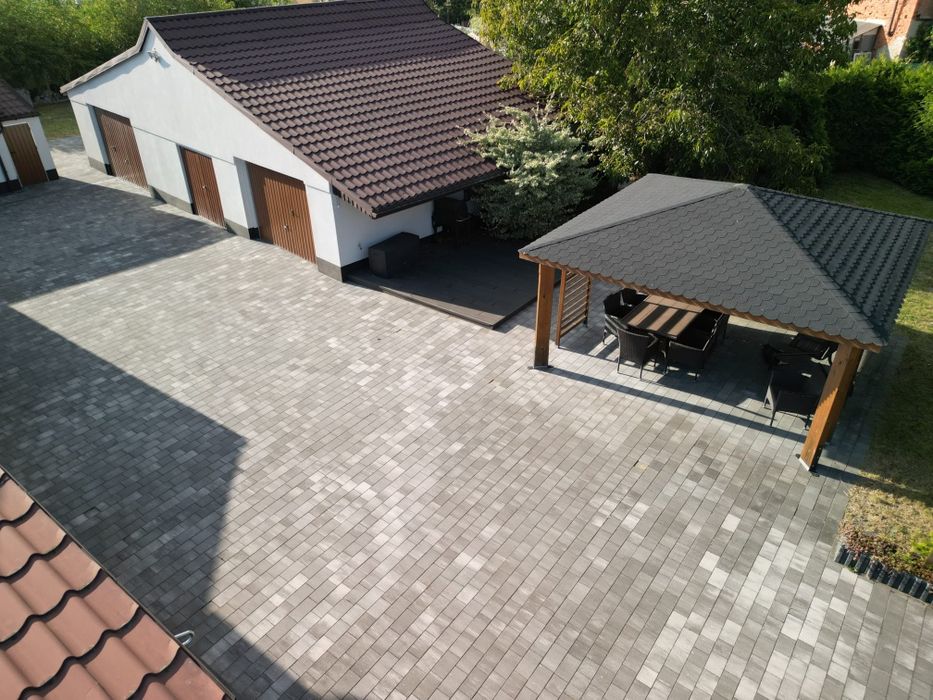 Dom na sprzedaż w malowniczej okolicy