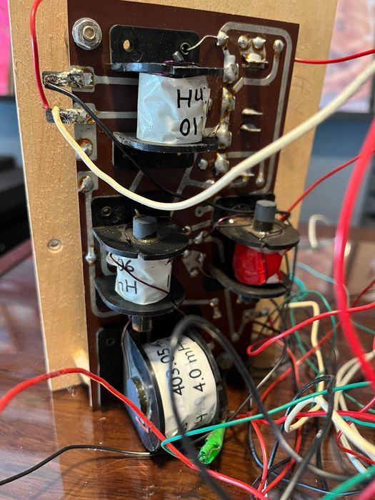 Crossover de três vias Vintage (Wharfedale)