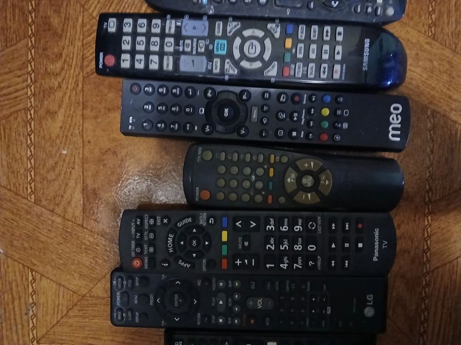 Comando da tv em bom estado