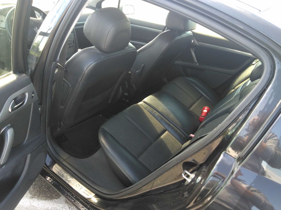 Peugeot 407  2.2 benzyna