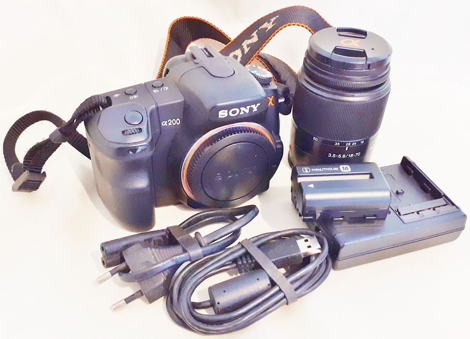 Sony DSRL-200 Máquina fotográfica digital, semi profissional.