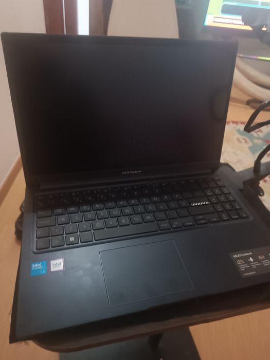 Portátil Asus Vivobook Intel® Core™ 5 16GB RAM  [1TB] SSD NOVO sem uso