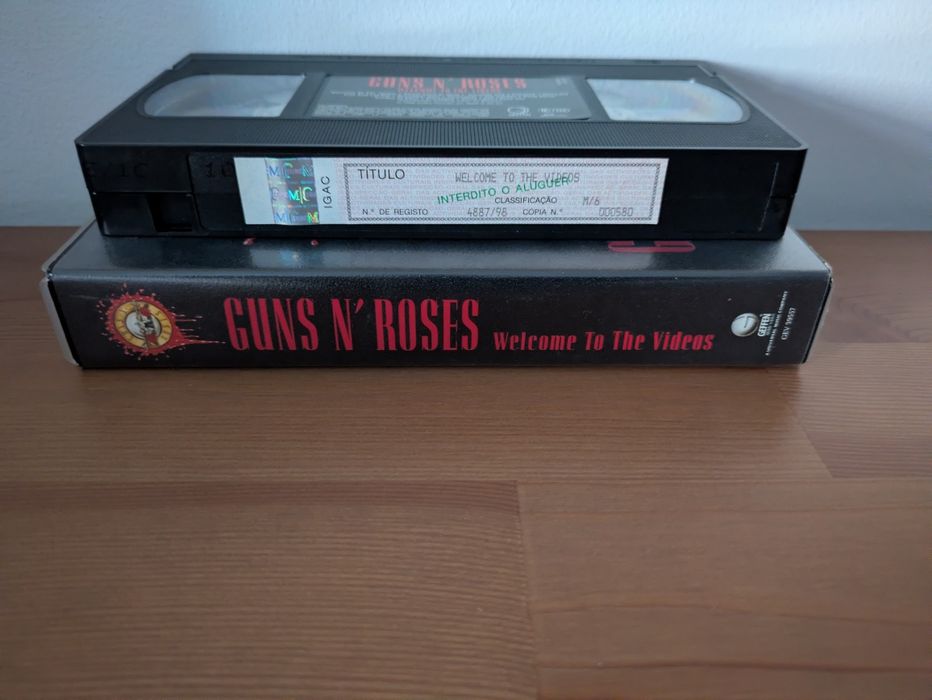 VHS " Guns N Roses - Welcome to the Videos " 1998 (Opt. Estado)