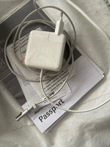 Apple 60W MagSafe 1 Charger – Model A1184 – Original