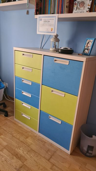 Quarto juvenil menino