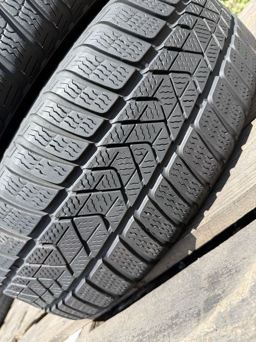 205/60 R16 Pirelli SottoZero 3 /Італія/зима/2шт./2024рік/