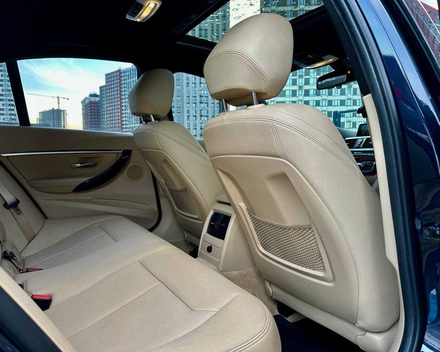 Продаж гарного BMW 328i