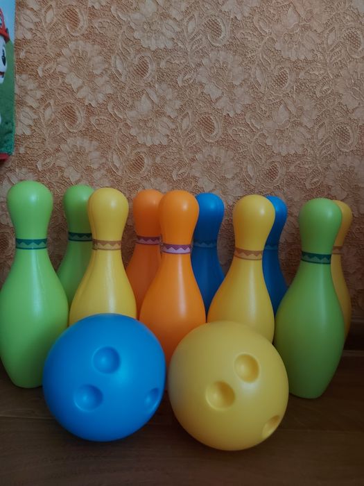 Продам детский Боулинг