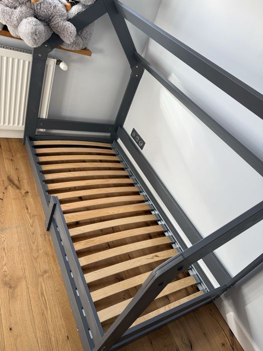 Łóżko dziecięce Domek plus materac