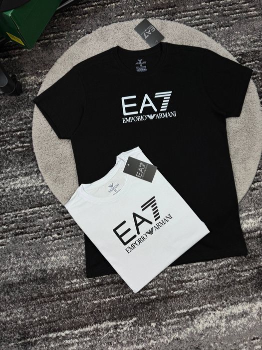 Футболки Армані чоловічі EA7