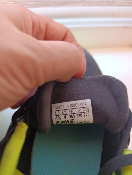 Бутси Adidas 22.5 см устілка