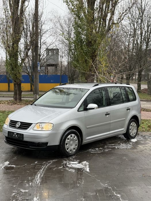 Volkswagen TOURAN дизель С германии Идеал