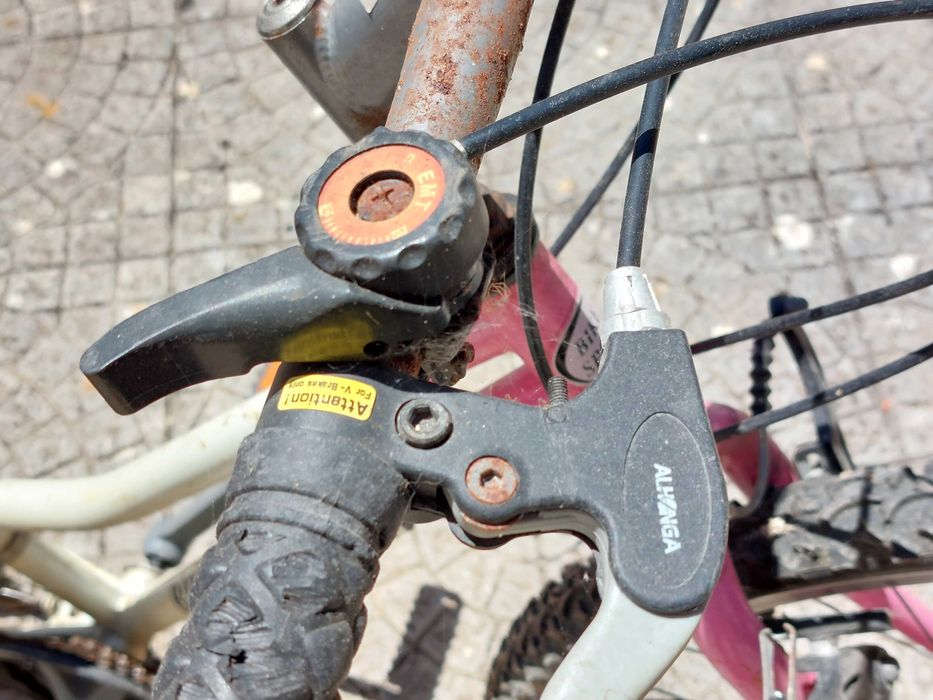 Bicicletas para ferro velho