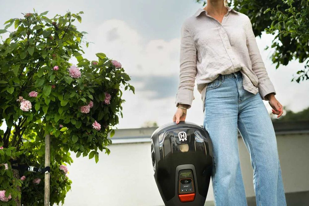 Robot Koszący Husqvarna Automower® Aspire™ R4 - 970 56 85‑11