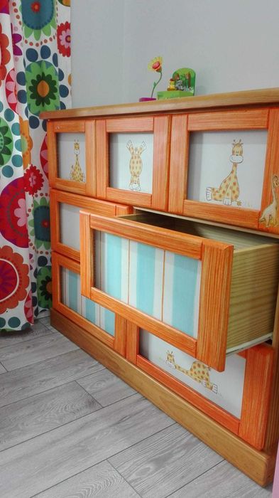 Cómoda quarto criança