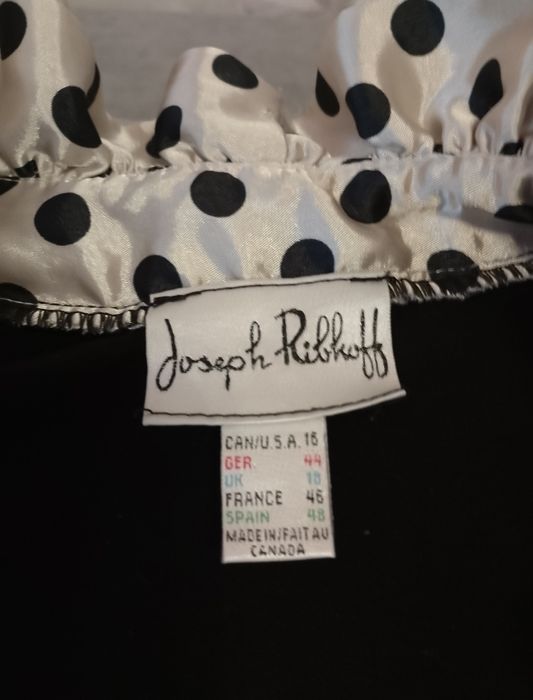 Продам нарядку блузку.