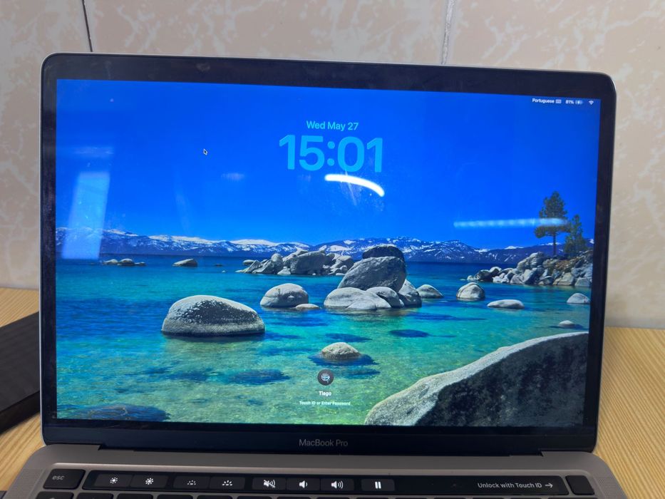 Ecra MacBook Pro M1