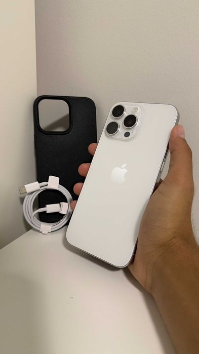 Aceito troca/retoma. Apple iPhone 16 Pro Max 256GB 92% "branco" + capa e cabo