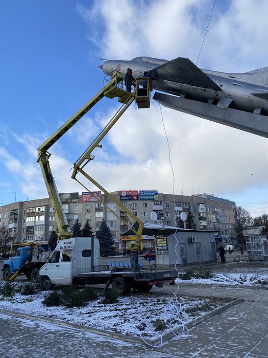 Продам автовышку 14метров