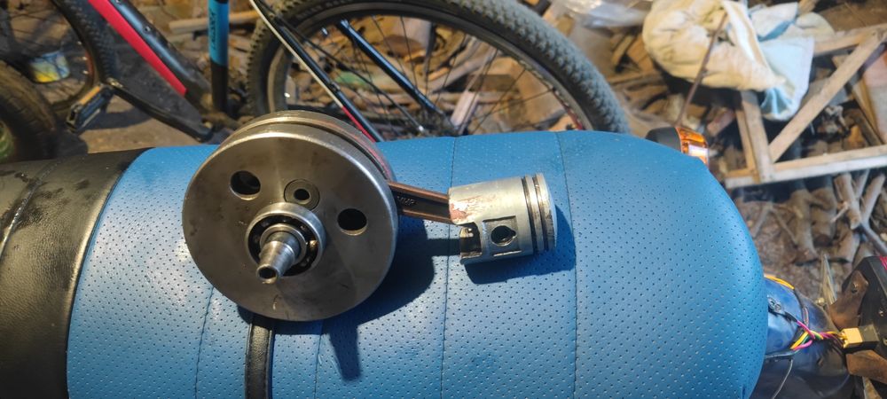 Продам запчастини на минск 125