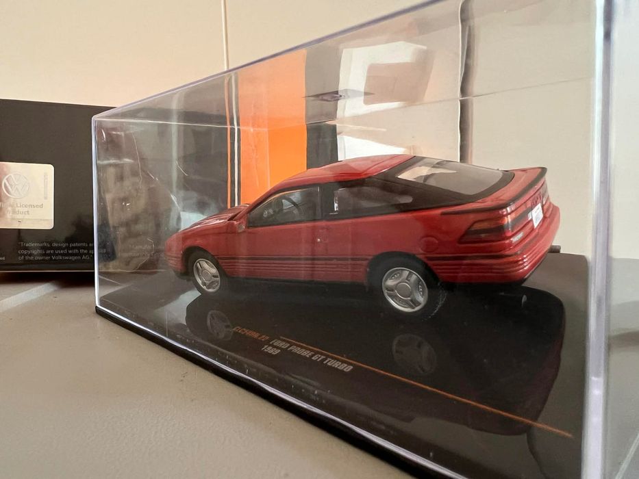 Ford Probe (1:43) IXO