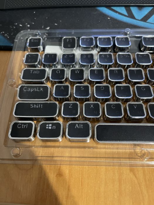 Кейкапи з клавіатури Fireshoch v5