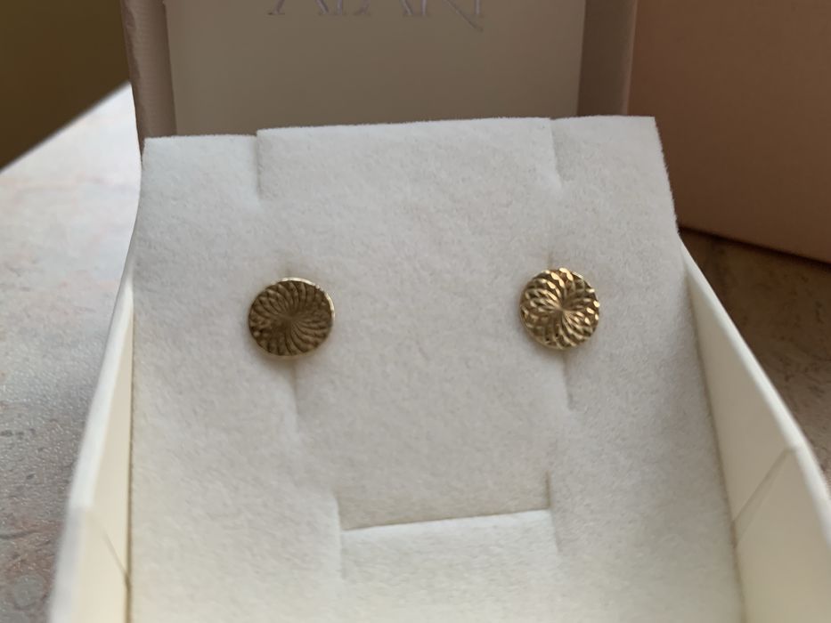 Zlote kolczyki sztyft Apart