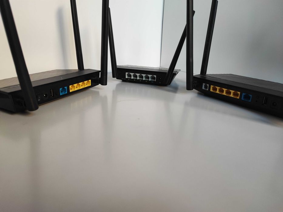 Лот! Продаж роутерів Asus, Велика кількість