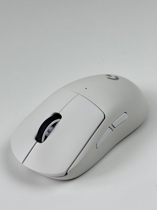 Бездротова ігрова оптична миша Logitech G PRO X SUPERLIGHT 2 White - ультралегка конструкція, сумісність з бездротовою зарядкою Powerplay, 44000 DPI