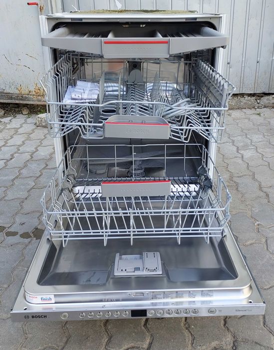 Встраиваемая посудомоечная машина 60см три лотка Bosch SMV46KX03E б/у