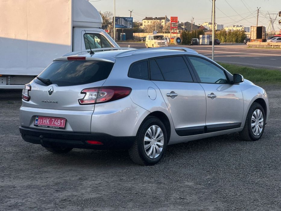 Renault Megan 2009 1.6мпі