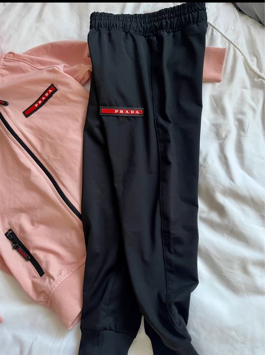 Dres prada dziewczynce 104 cm