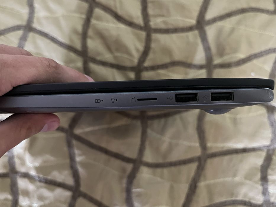 Ноутбук Asus Vivobook 15