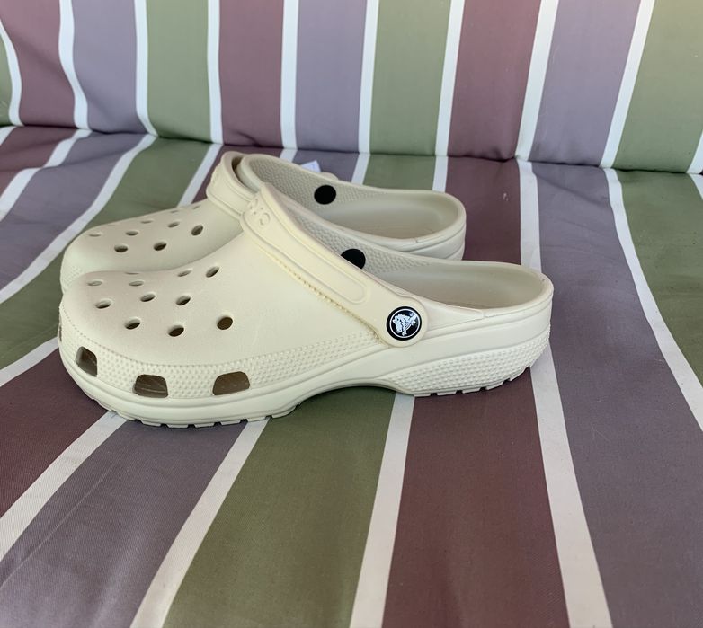 Крокси жіночі чоловічі Crocs Classic 37, 38, 39 розмір дуже гарні