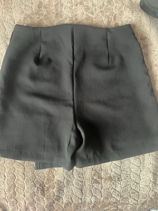 спідниця-шорти.