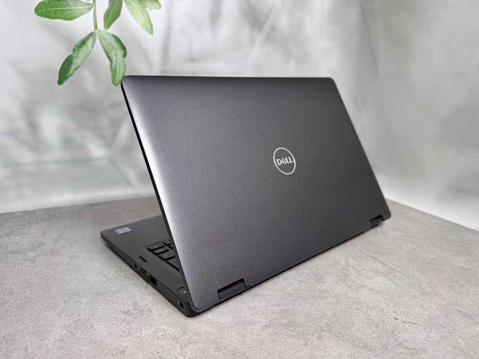 Ноутбук Dell Latitude 5300 2-in-1 / i5-8365U / 8GB / SSD 256GB / 13.3" FHD Touch / 2в1 трансформер