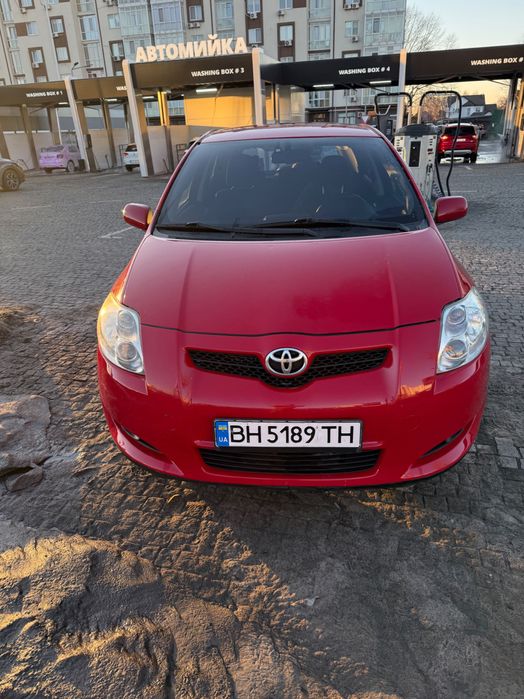 Продаю Toyota Auris