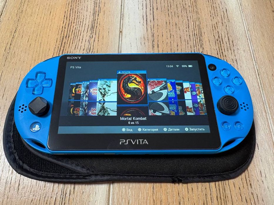 Sony ps vita slim 2000